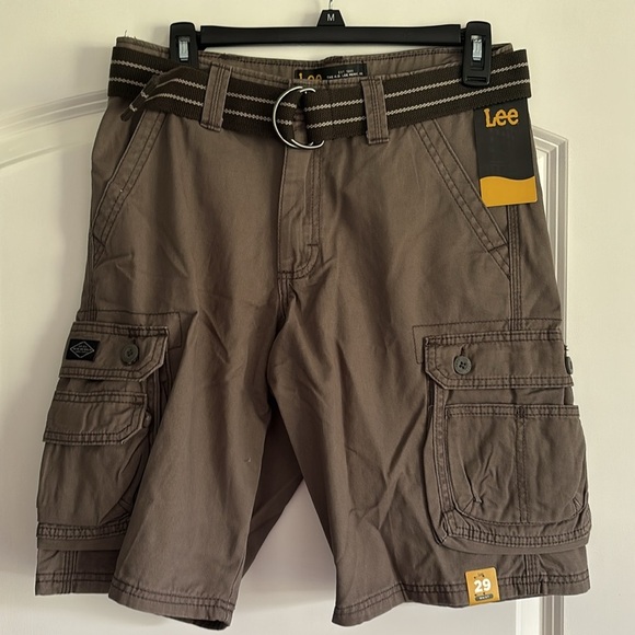 NWT Lee Men's Dungarees New Belted Wyoming Cargo Short, vapor, 29 waist - Picture 5 of 9